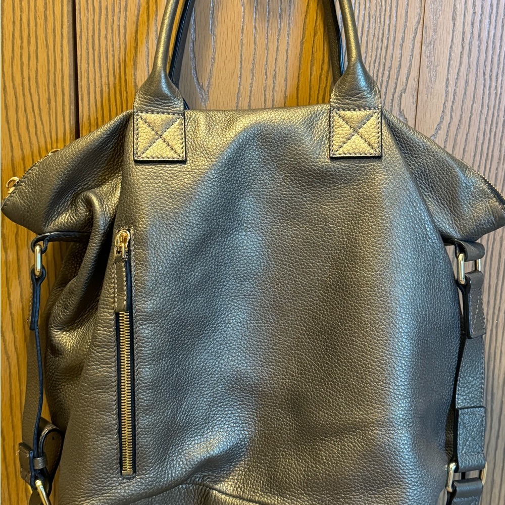 Golden Medium Leather Bag. Lenght 18 inch; height 16inch
